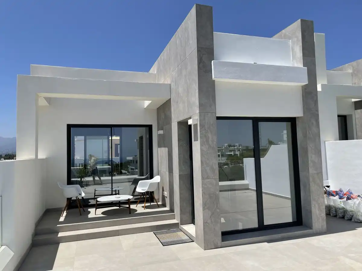 Adossat amb piscina en venda a Marbella - Marbella,Cabopino,Avenida de los Alisos, imagen 28