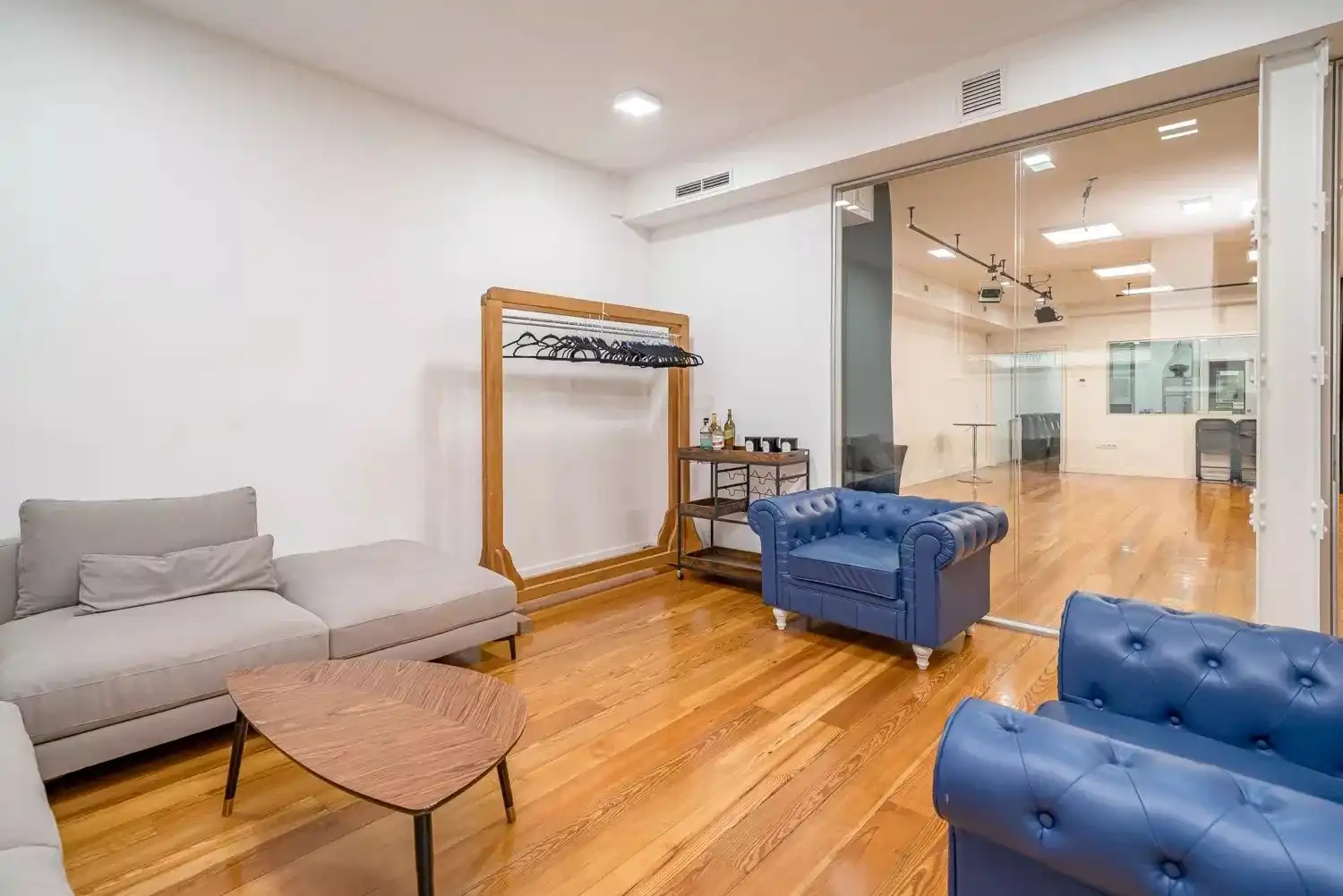 Wohnzimmer von Geschaftsraum zur Miete in Madrid mit Klimaanlage