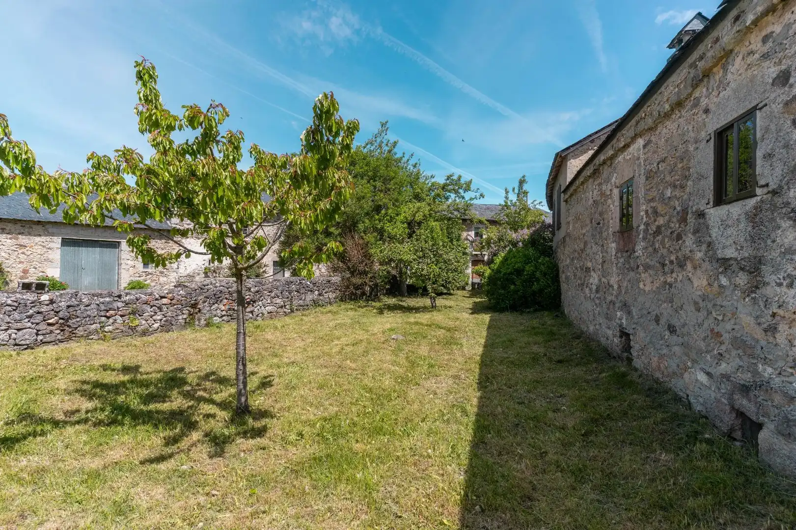 Casa o chalet en venta en Cabrillanes con Jardín privado, Terraza y Trastero