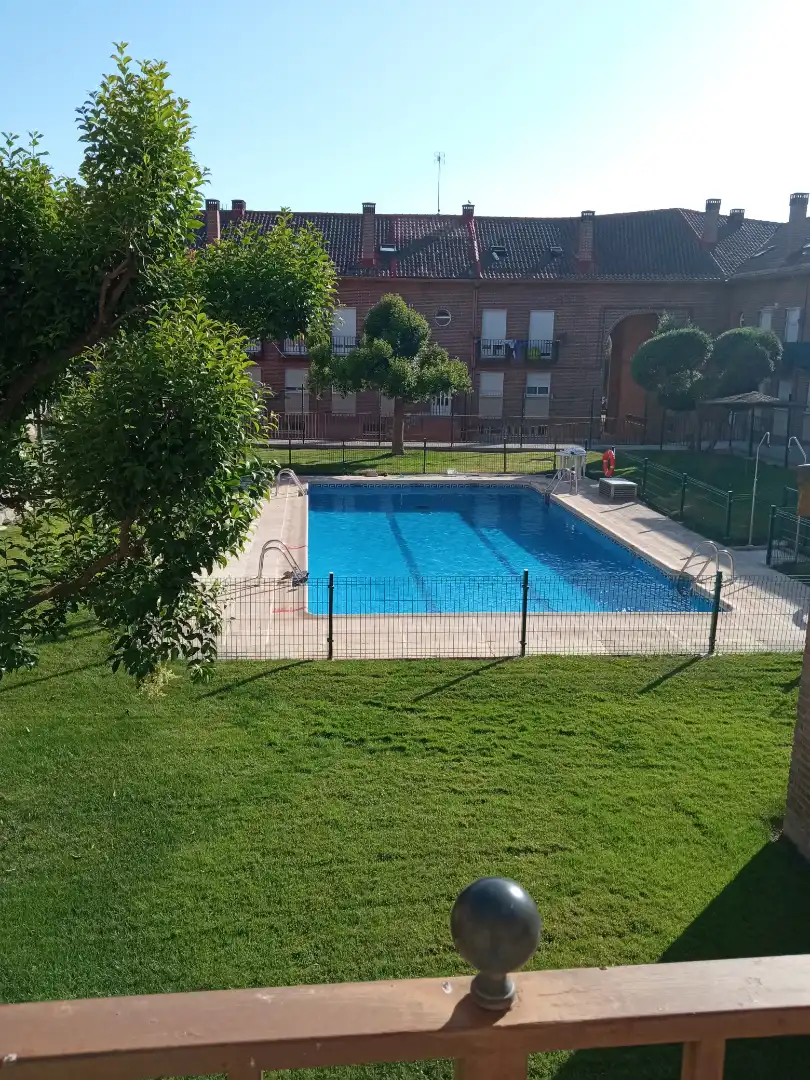 Swimming pool of Duplexes for sale in Ajalvir  with Air Conditioner, Heating and Private garden