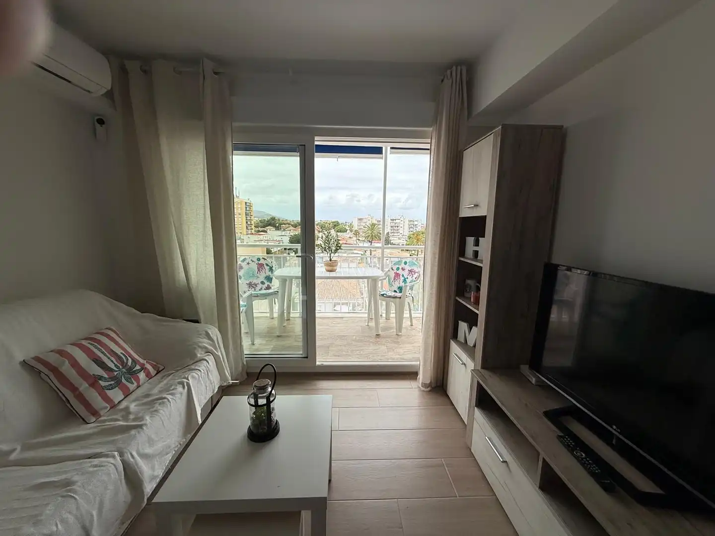 Wohnung zur Miete in Calle Ribalta, 26, Islas Menores - Mar de Cristal