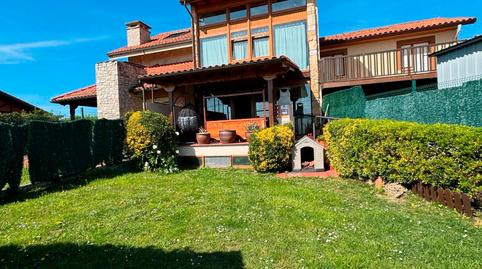Foto 5 de Casa adosada en venda a Camiño Carbayera, de la, 15, Somió, Asturias