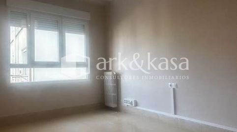 Foto 3 von Wohnung zur Miete in Isabel la Católica, El Pla del Remei, Valencia Capital