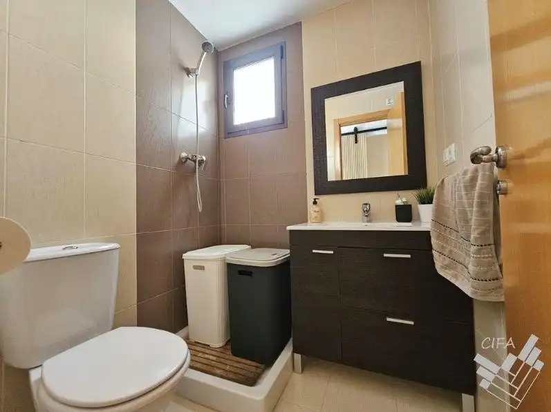 Baño de Casa adosada en venta en Peñíscola / Peníscola con Calefacción, Jardín privado y Trastero