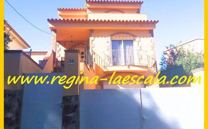 Exterior view of House or chalet for sale in L'Escala