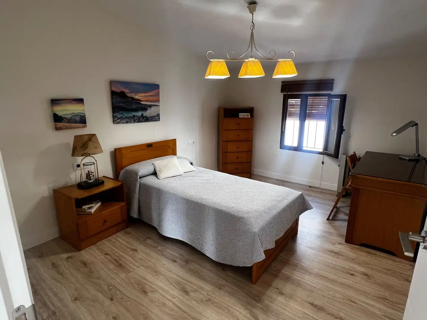 Habitación de Casa o chalet en venta en Sot de Chera con Aire acondicionado, Trastero y Amueblado