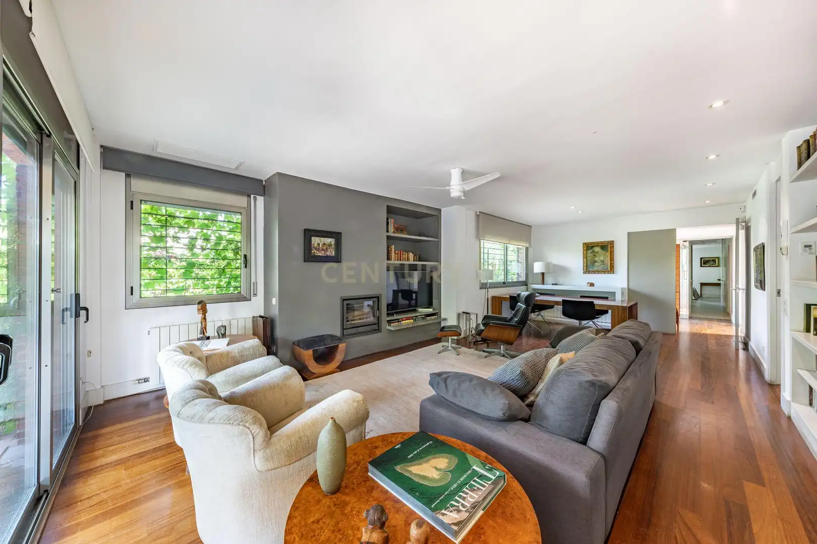 Living room of Houses for sale in Sant Cugat del Vallès