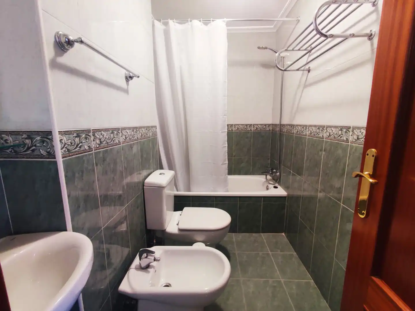 Flat for rent in Sarón - UR CAMPANILLA LA, Santa María de Cayón