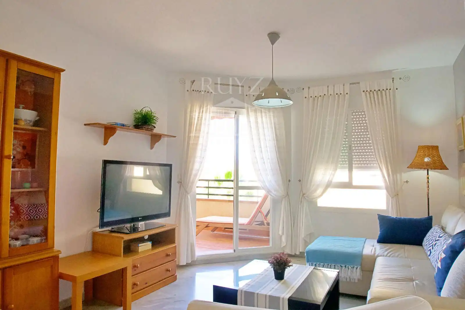 Wohnzimmer von Wohnung zur Miete in Salobreña mit Terrasse, Möbliert und Waschmaschine