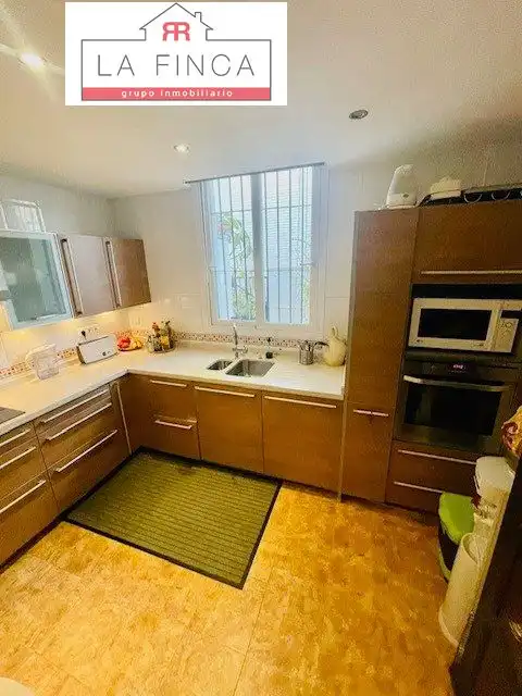 Kitchen of Detached homes for sale in Benalmádena  with Air Conditioner, Terrace and Storage room