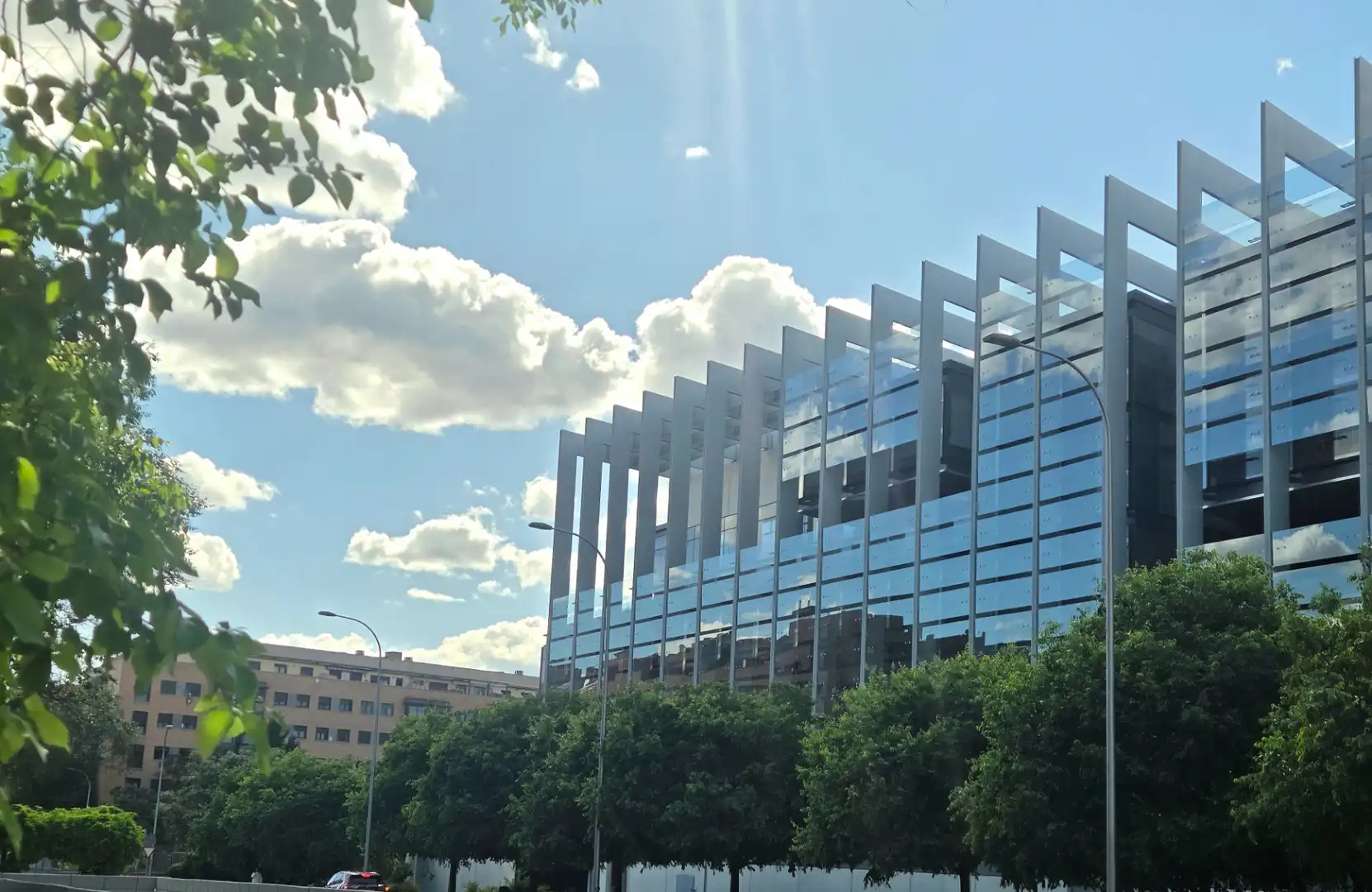 Vista exterior de Piso en venta en Madrid con Aire acondicionado, Calefacción y Jardín privado