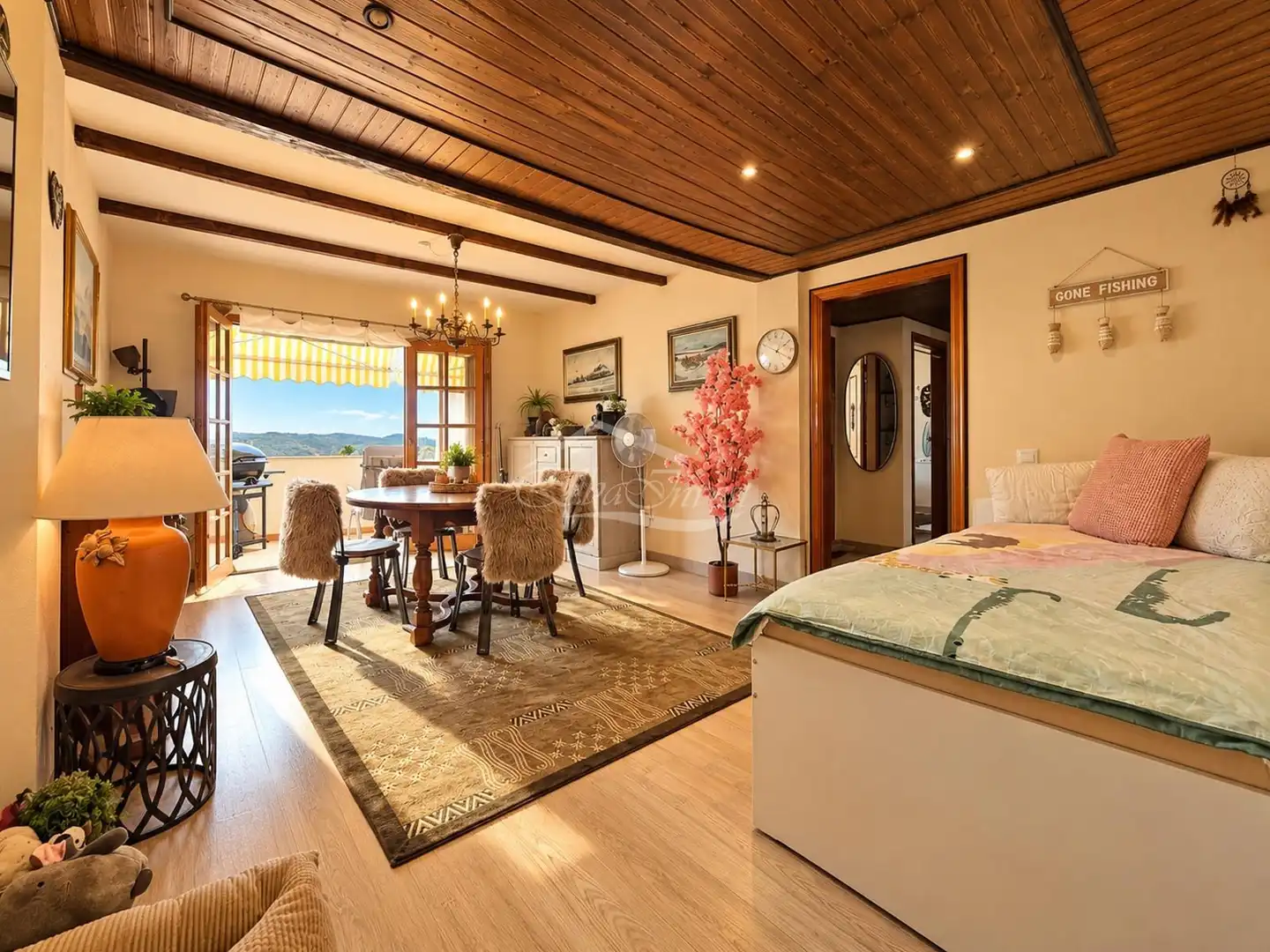 Living room of Flat for sale in Adeje  with Terrace, Storage room and Furnished