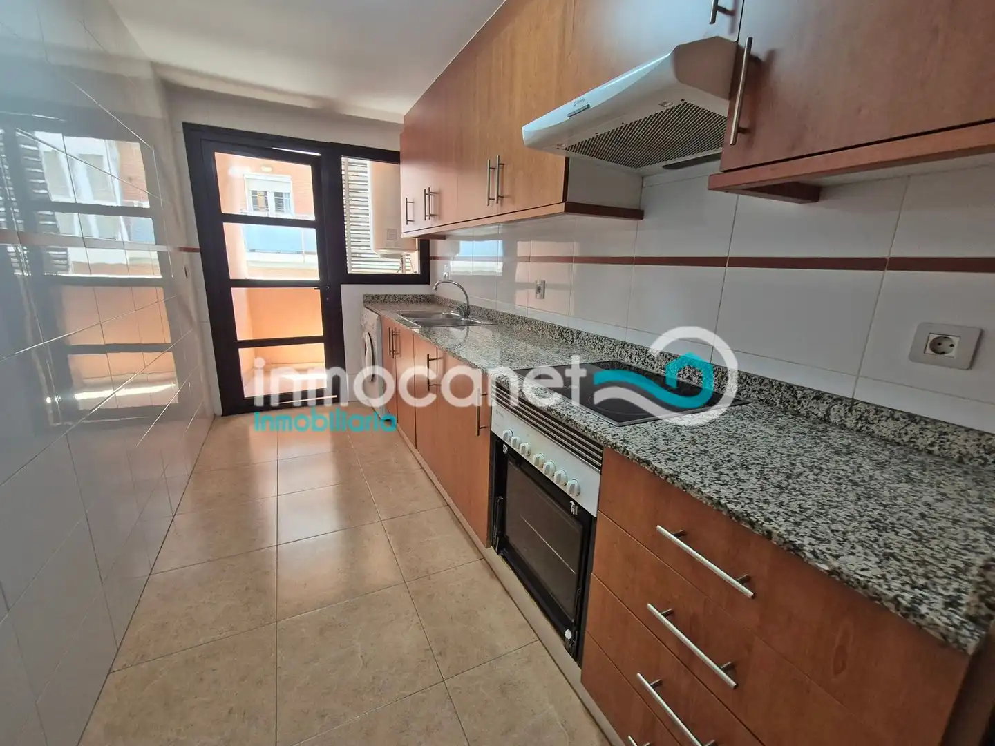 Kitchen of Apartments for sale in Oliva  with Storage room and Balcony