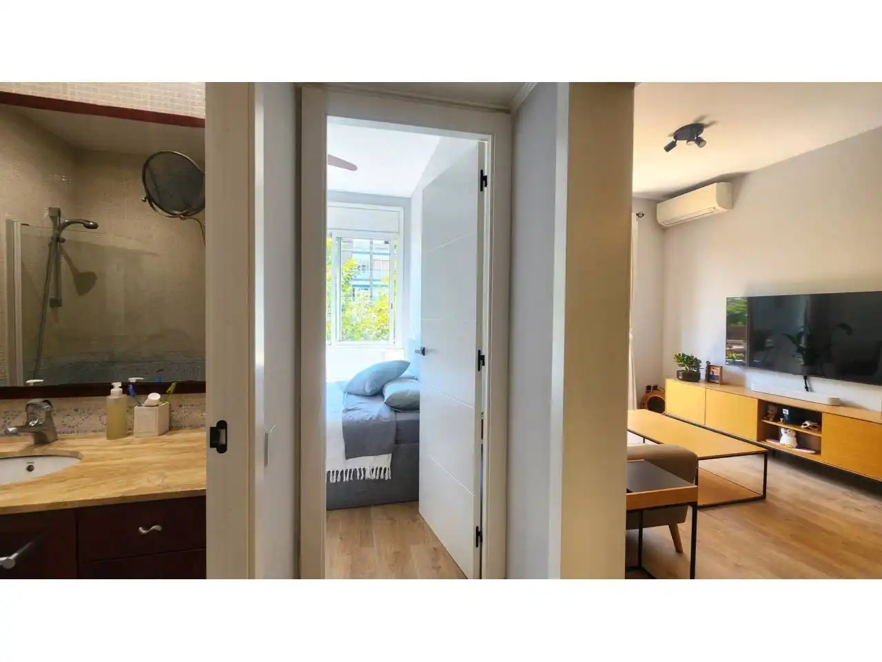Flat for sale in Barcelona  with Air Conditioner, Parquet flooring and Terrace