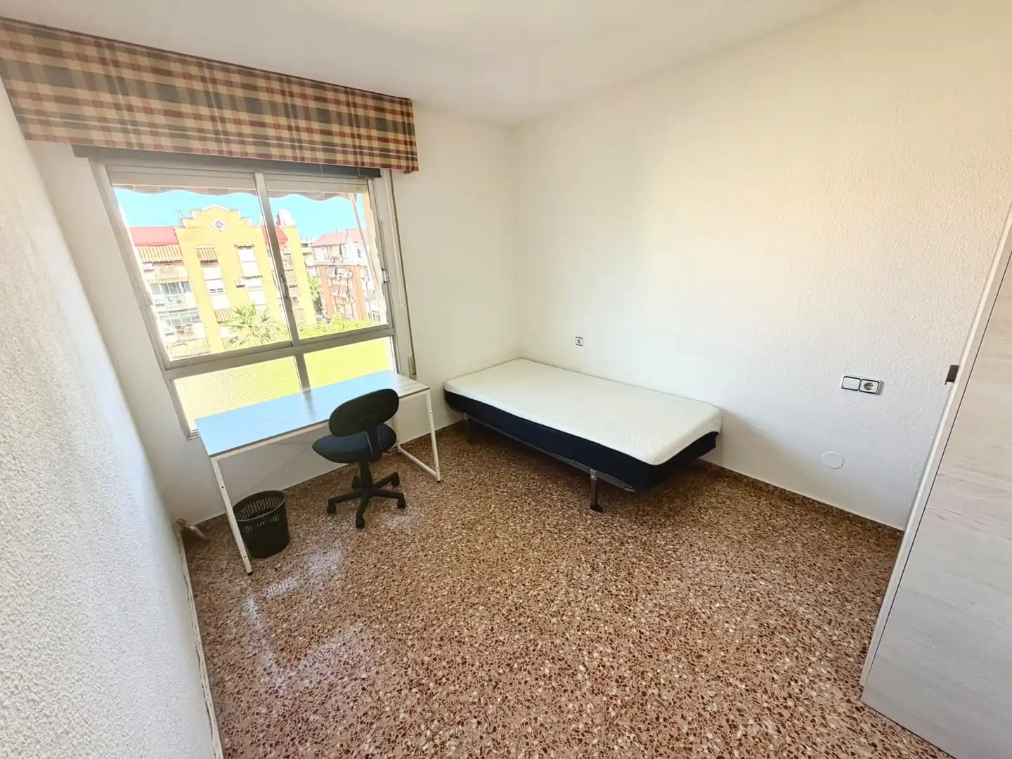 Dormitori de Pis de lloguer en San Vicente del Raspeig / Sant Vicent del Raspeig amb Aire condicionat, Calefacció i Moblat