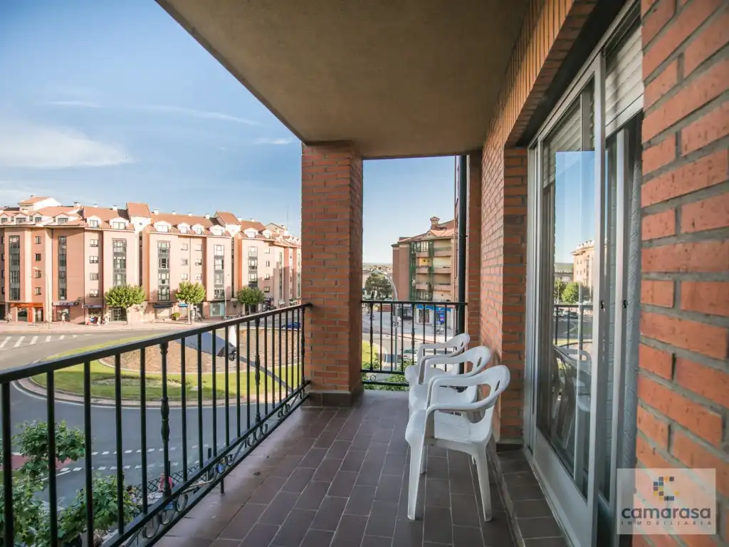 Terraza de Piso en venta en Ávila con Calefacción y Terraza
