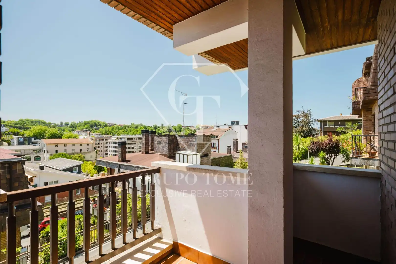Balcony of Detached homes for sale in Donostia - San Sebastián   with Heating, Private garden and Terrace