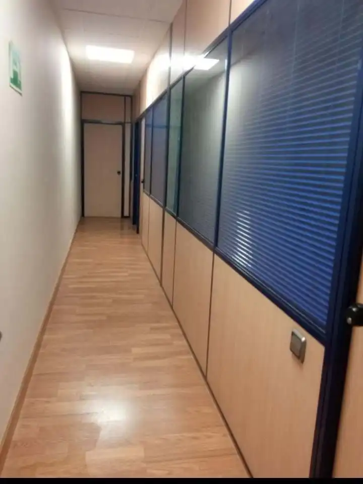 Fabrikhallen zum Verkauf in Vitoria - Gasteiz