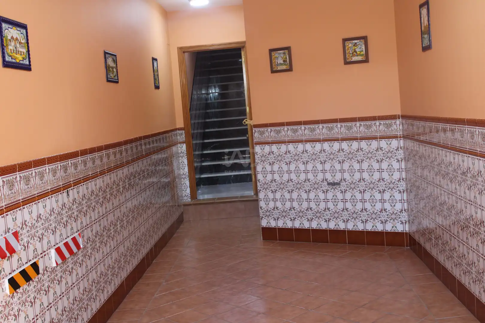Houses for sale in Dos Hermanas  with Air Conditioner, Heating and Terrace