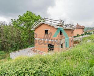 Casa o xalet en venda en Oviedo  amb Terrassa