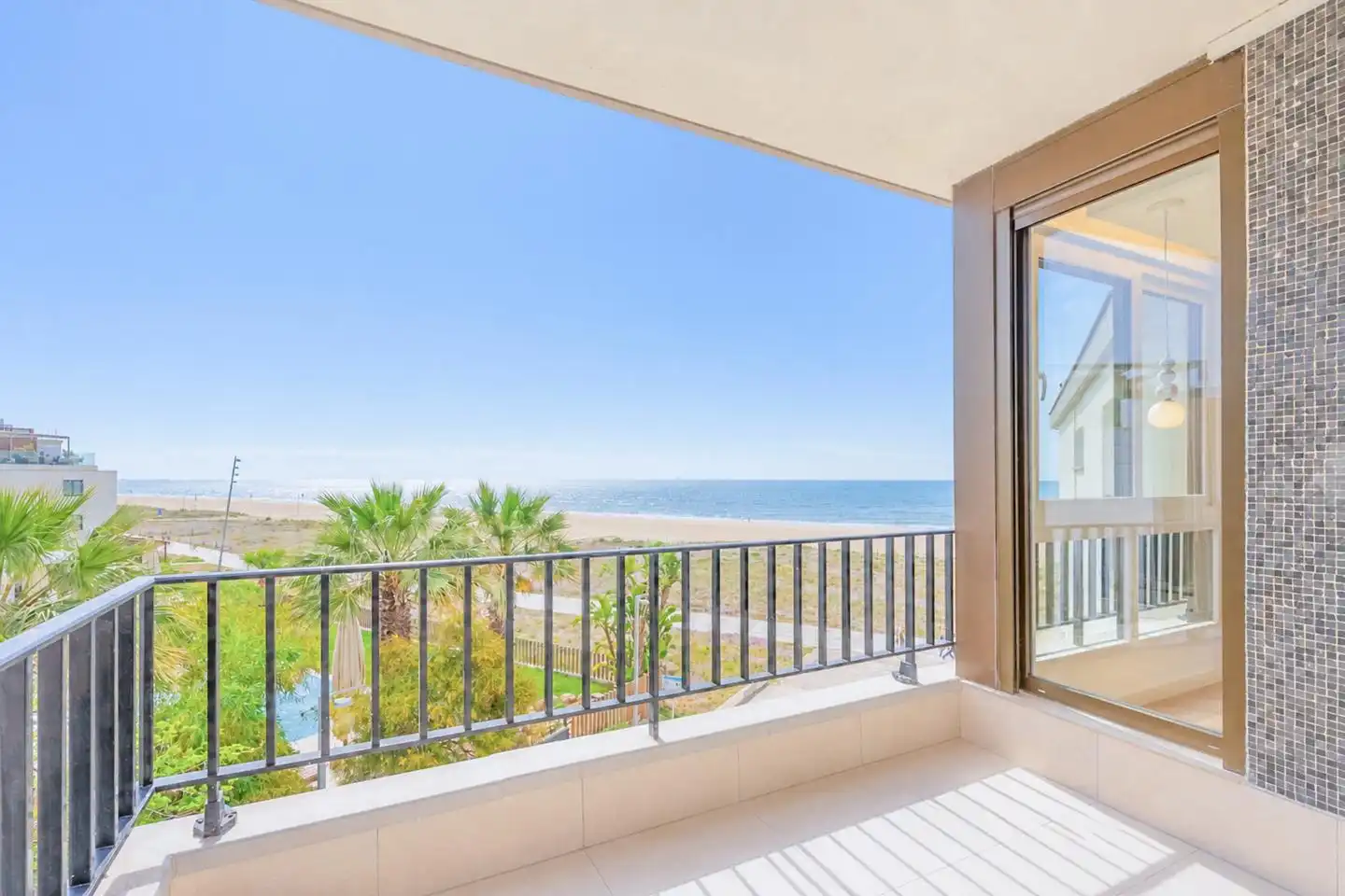 Terraza de Piso en venta en Castelldefels con Aire acondicionado y Terraza
