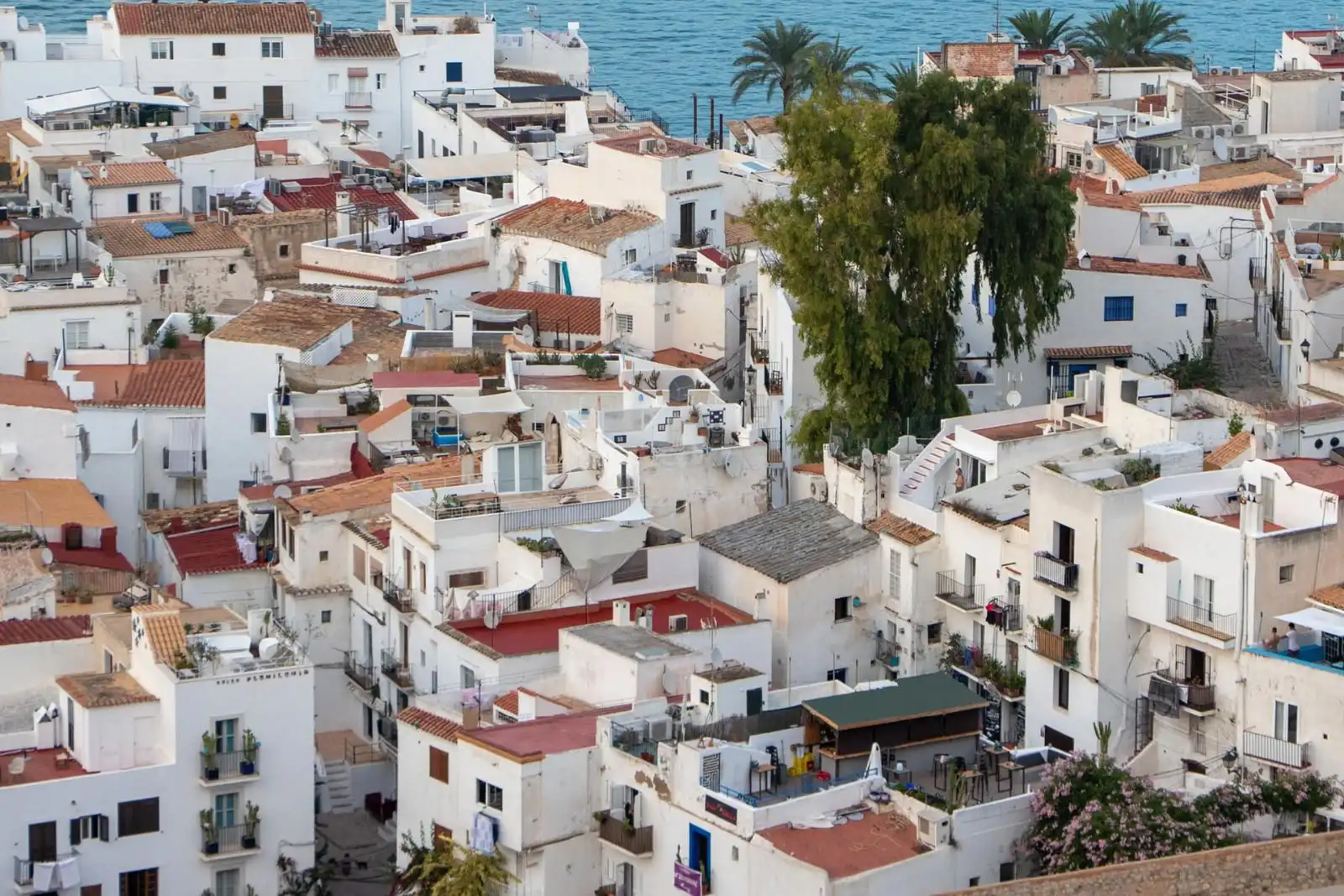 Vista exterior de Apartamento en venta en Eivissa con Aire acondicionado, Calefacción y Terraza