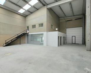 Industrial buildings to rent in A, Llanera