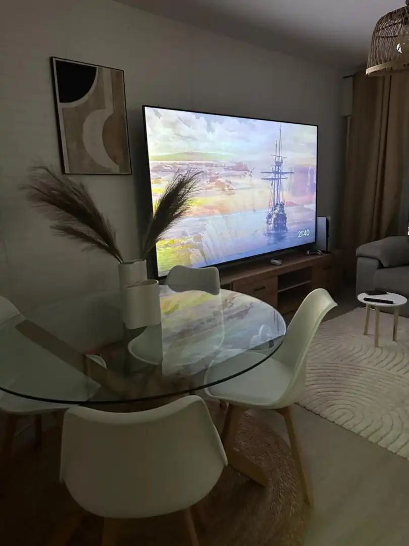 Sala de estar de Apartamento de alquiler en Madrid con Aire acondicionado, Calefacción y Amueblado