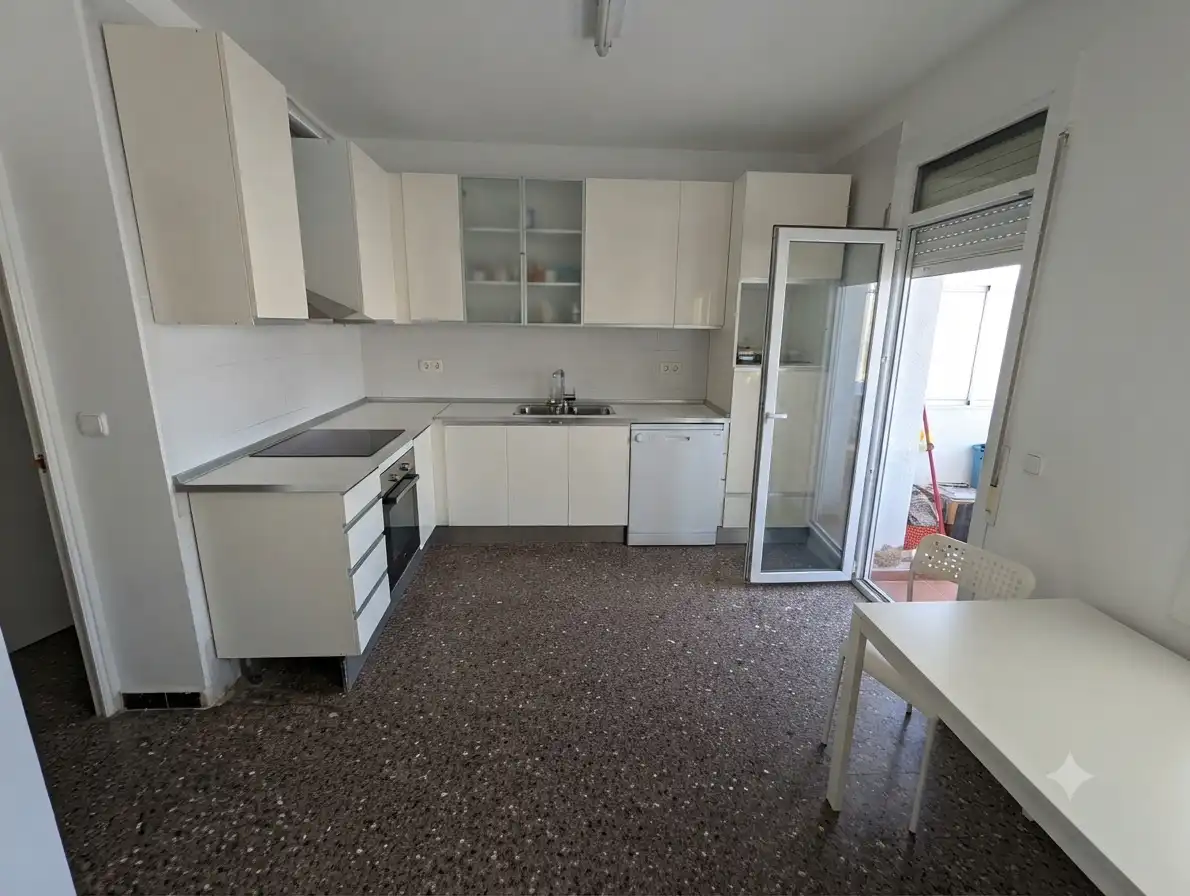Adossat amb terrassa en venda a Roda de Ter