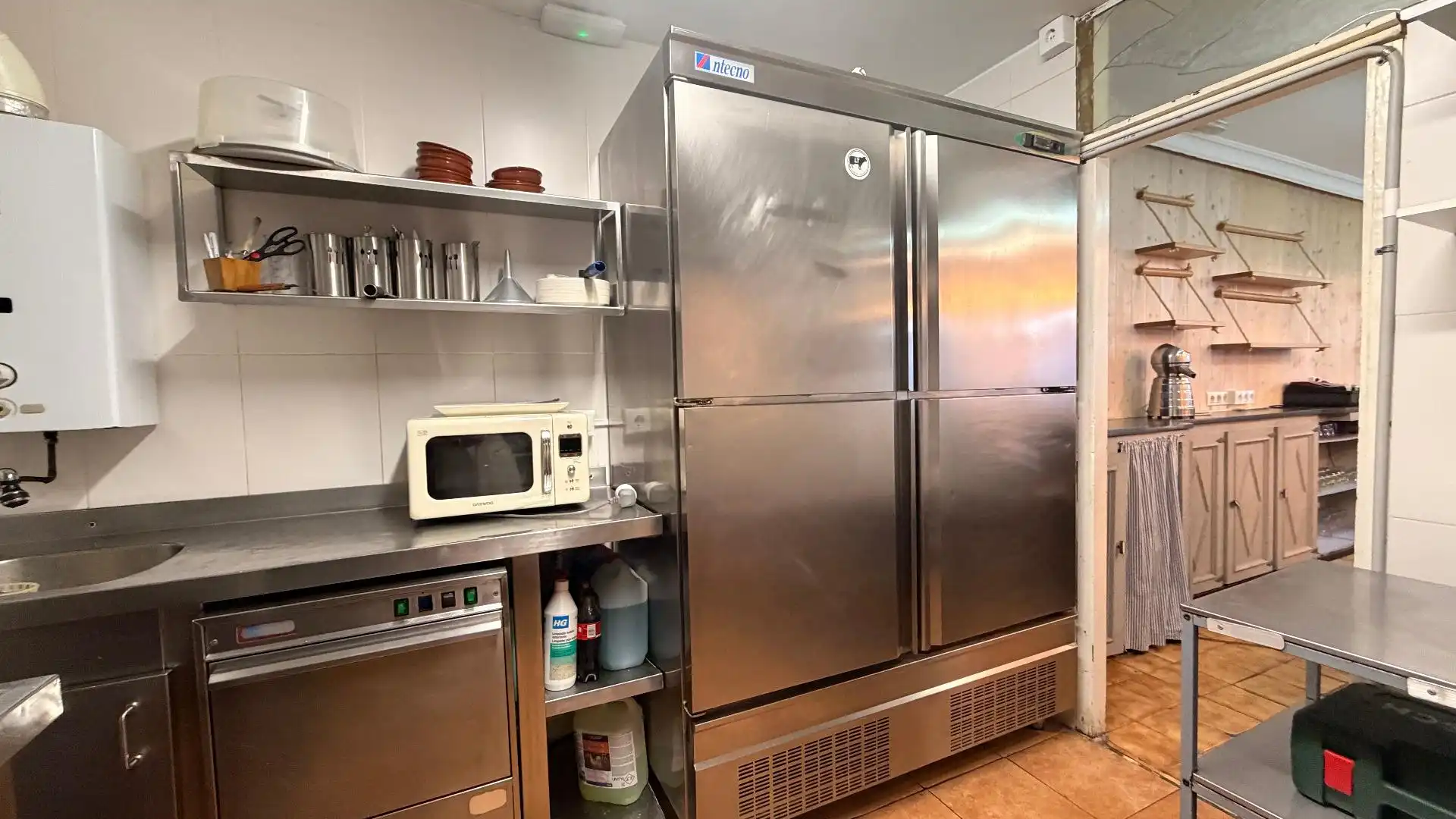 Cocina de Local en venta en Suances con Amueblado