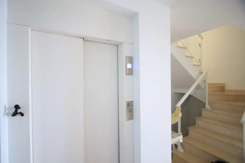 Casa a schiera con piscina in vendita a Principal de la Sierra, imagen 9