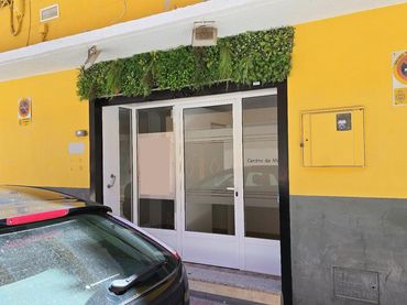 Local comercial en venda a Monóvar  / Monòver