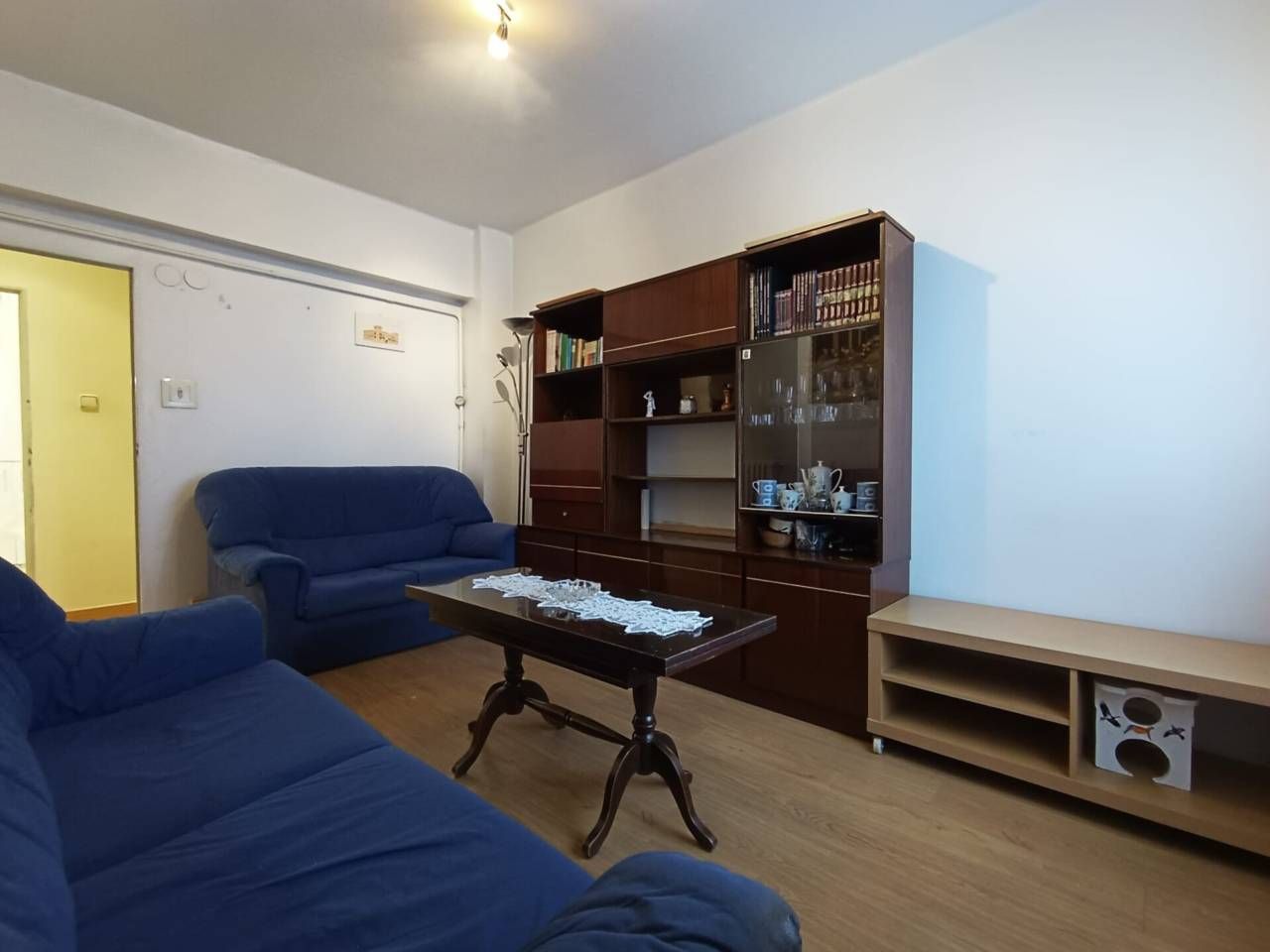 Sala d'estar de Pis en venda en Burgos Capital amb Calefacció