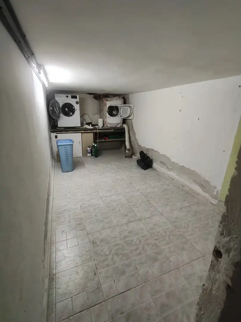 Casa o xalet en venda en Baza amb Moblat