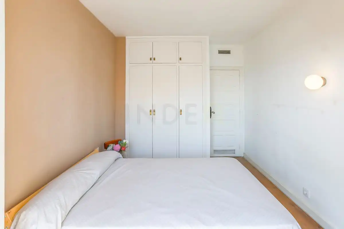 Habitación de Apartamento en venta en Sitges con Aire acondicionado