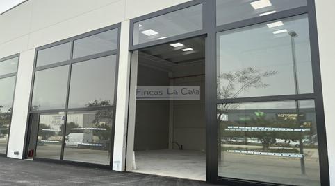 Foto 2 von Fabrikhallen zur Miete in Platja de Torres, Villajoyosa / La Vila Joiosa