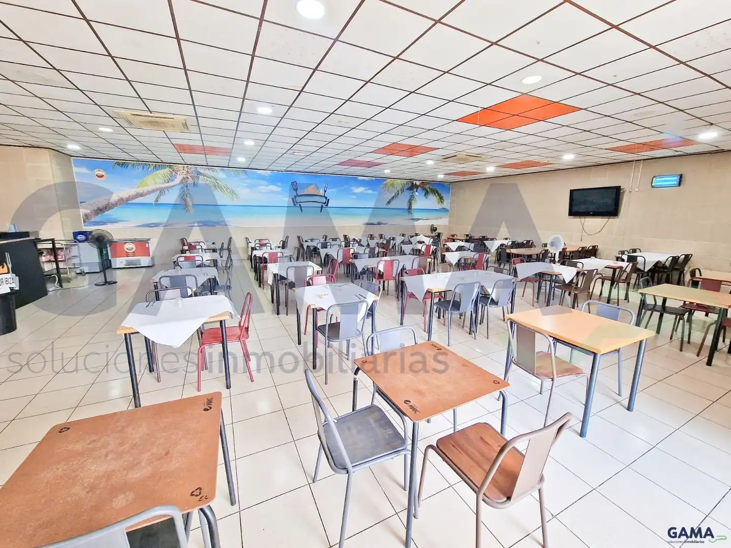 Business premises for sale in Casc Urbà
