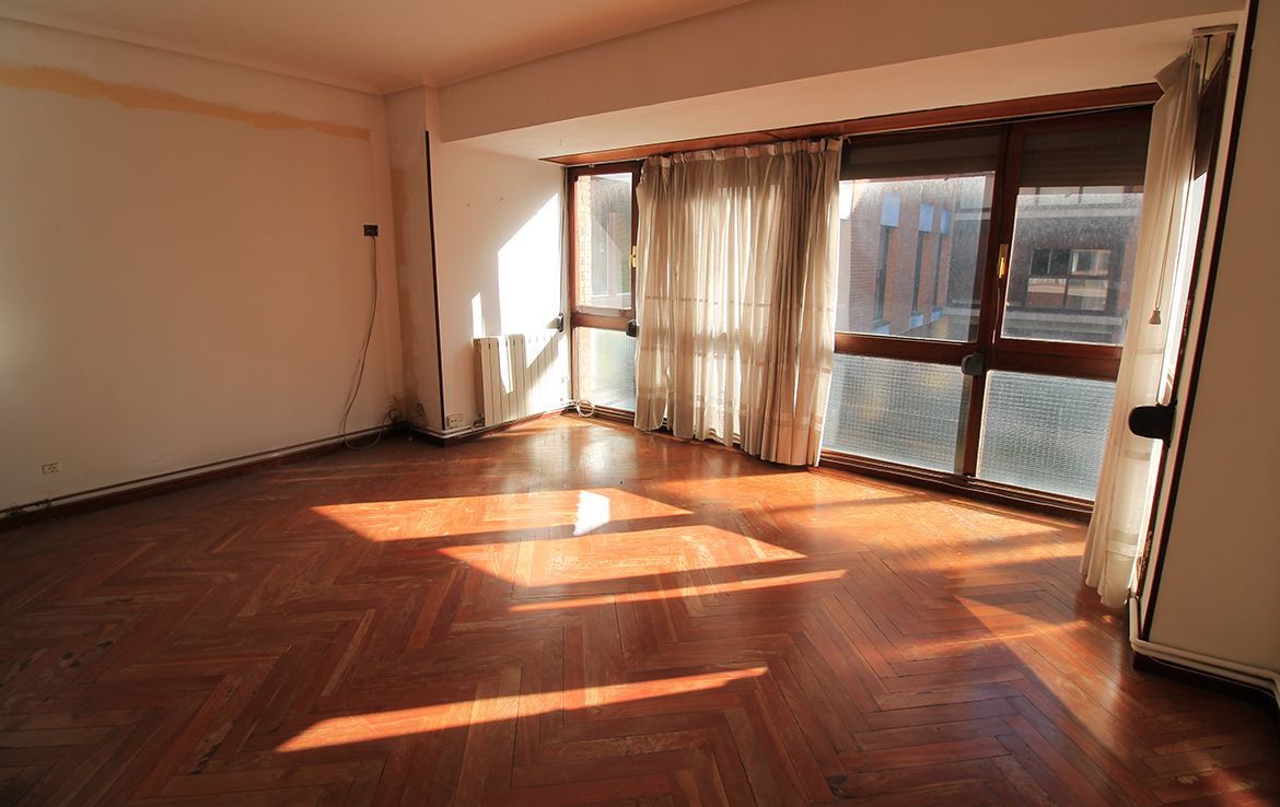 Sala d'estar de Pis en venda en Getxo  amb Traster