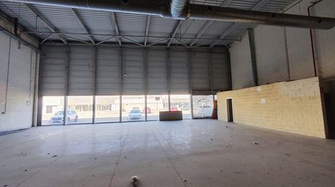 Foto 2 von Fabrikhallen zum Verkauf in Calle de la Granja, Viana, Navarra