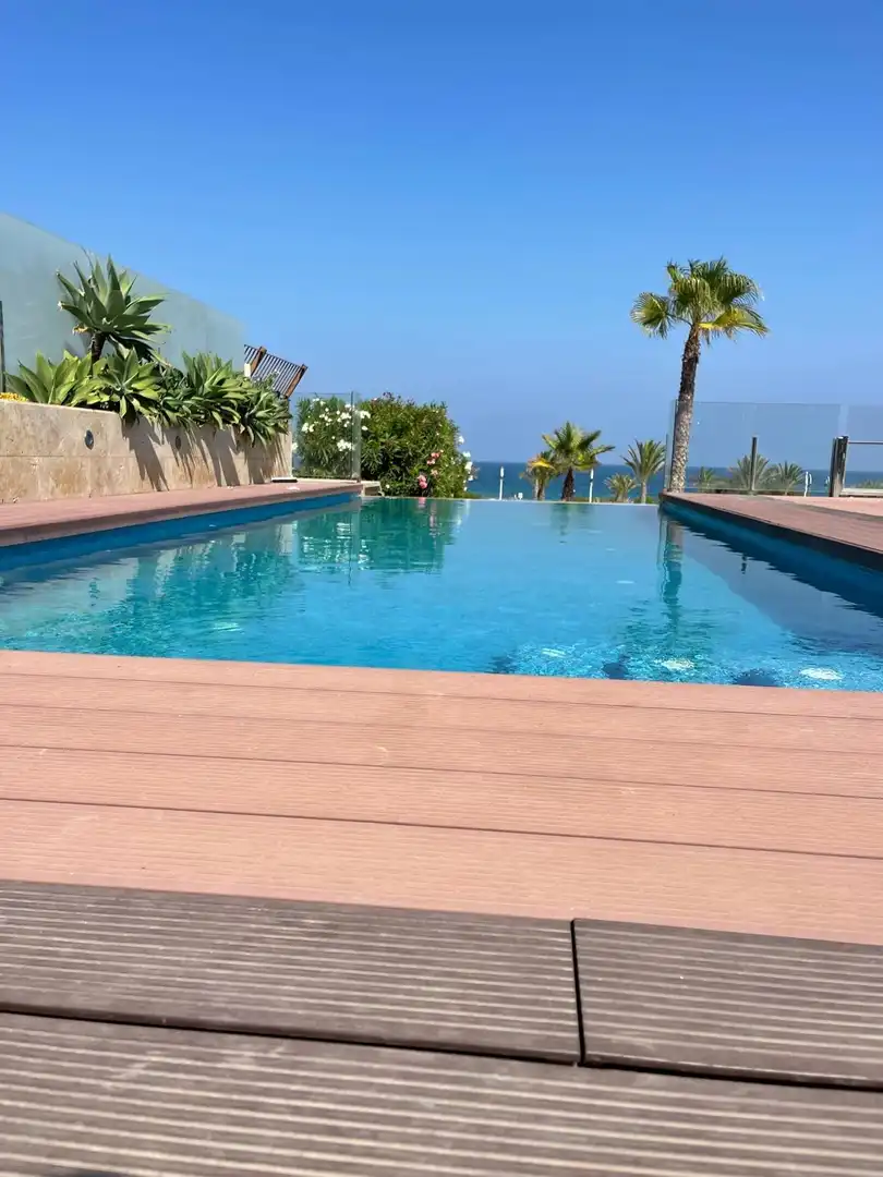 Schwimmbecken von Haus oder Chalet zur Miete in Elche / Elx mit Klimaanlage, Heizung und Privatgarten