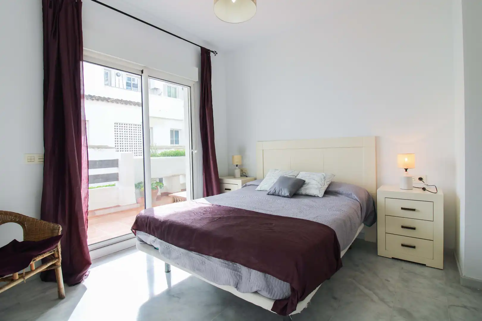 Bedroom of Flat for sale in Estepona  with Air Conditioner, Heating and Terrace