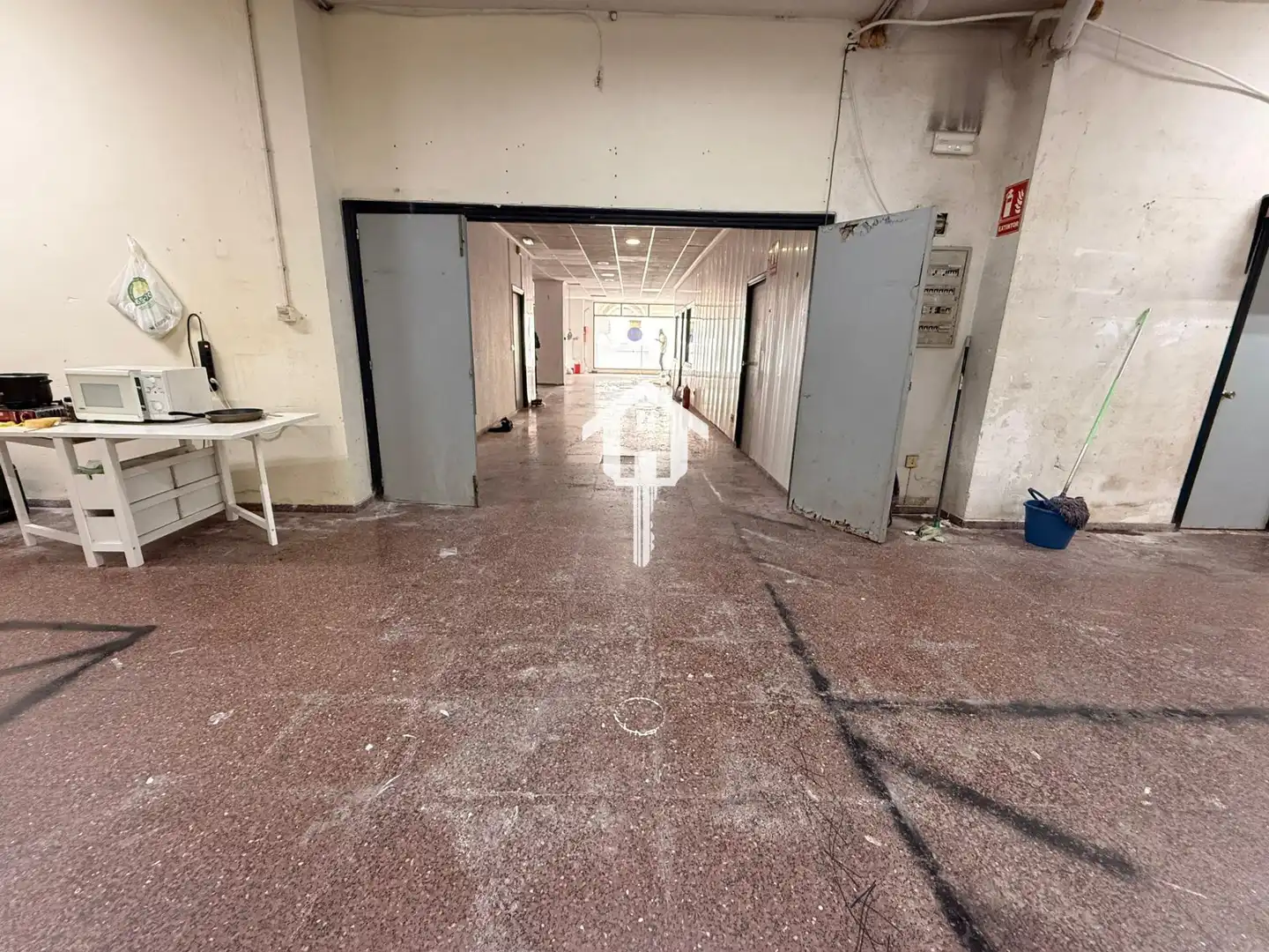 Local comercial en venta en Calle FCO CARRATALA CERNUDA, imagen 15