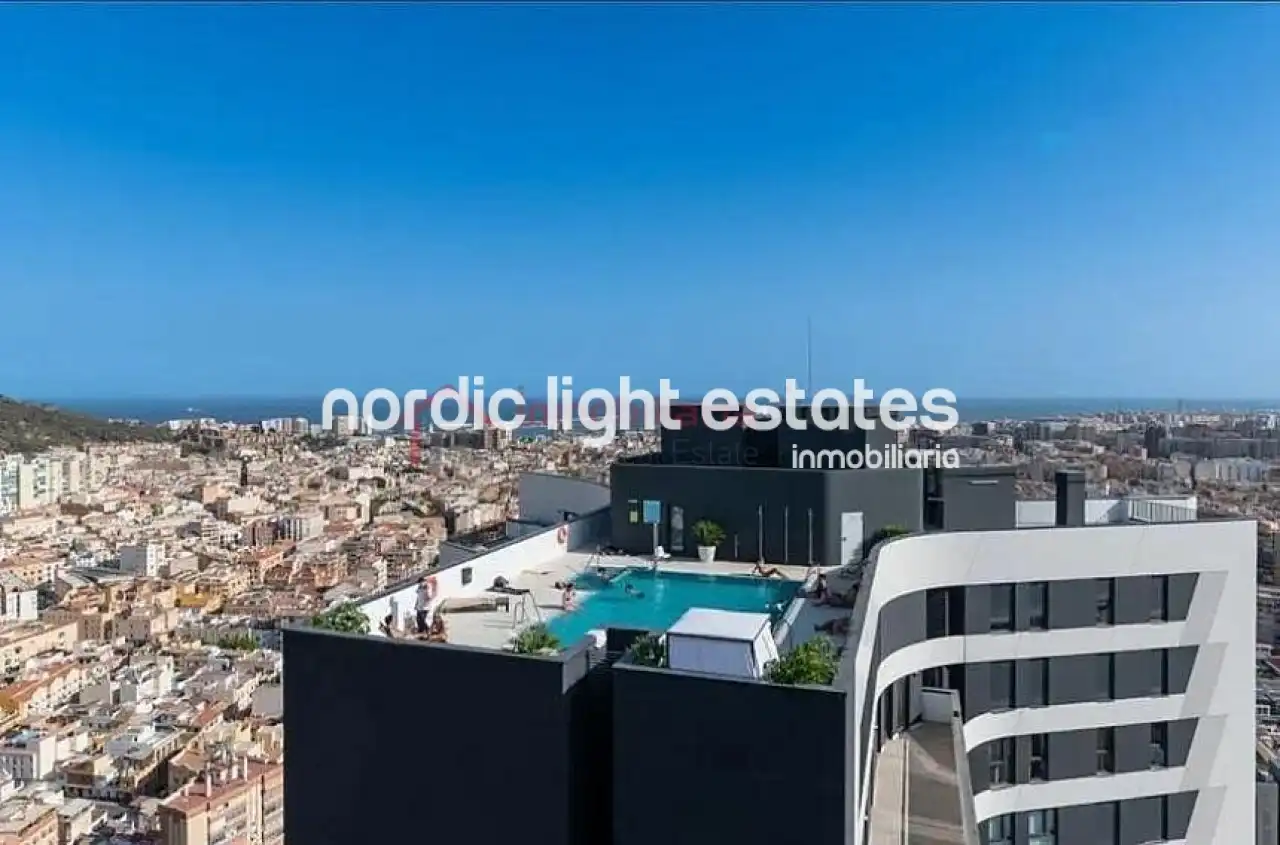 Wohnung zum Verkauf in Málaga mit Klimaanlage, Terrasse und Schwimmbad