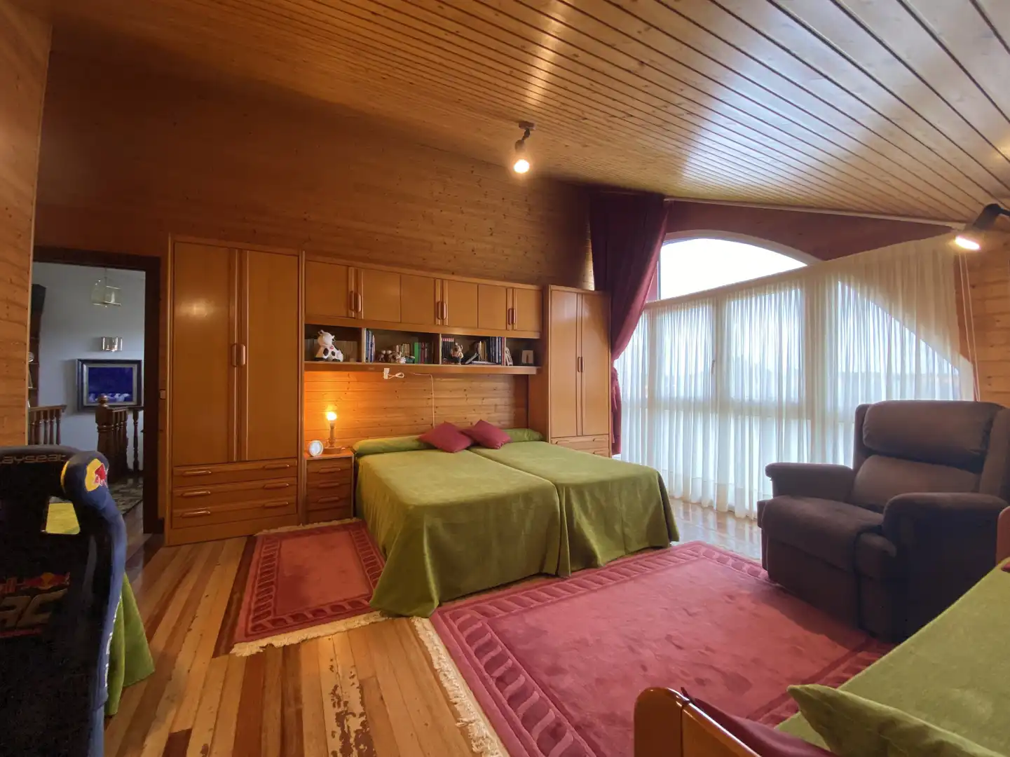Bedroom of Detached homes for sale in Torrelavega   with Heating, Private garden and Parquet flooring