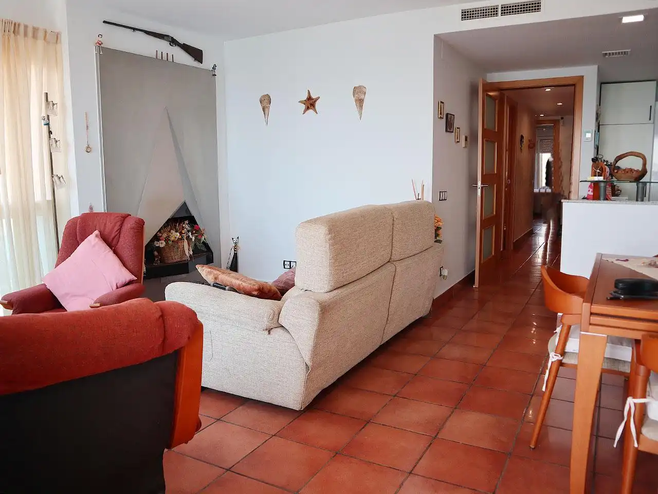 Sala d'estar de Dúplex en venda en Alcanar amb Aire condicionat, Terrassa i Moblat