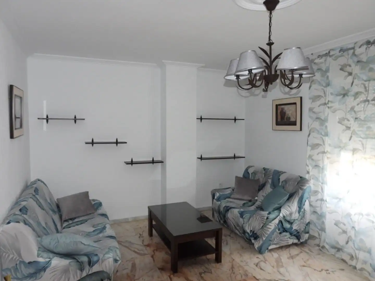 Sala d'estar de Pis en venda en Badajoz amb Aire condicionat, Moblat i Forn