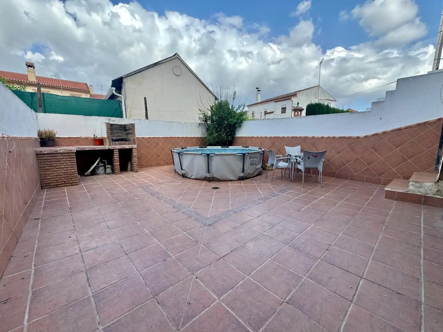 Adossat amb terrassa en venda a Calle Calle Glorieta de Atarfe