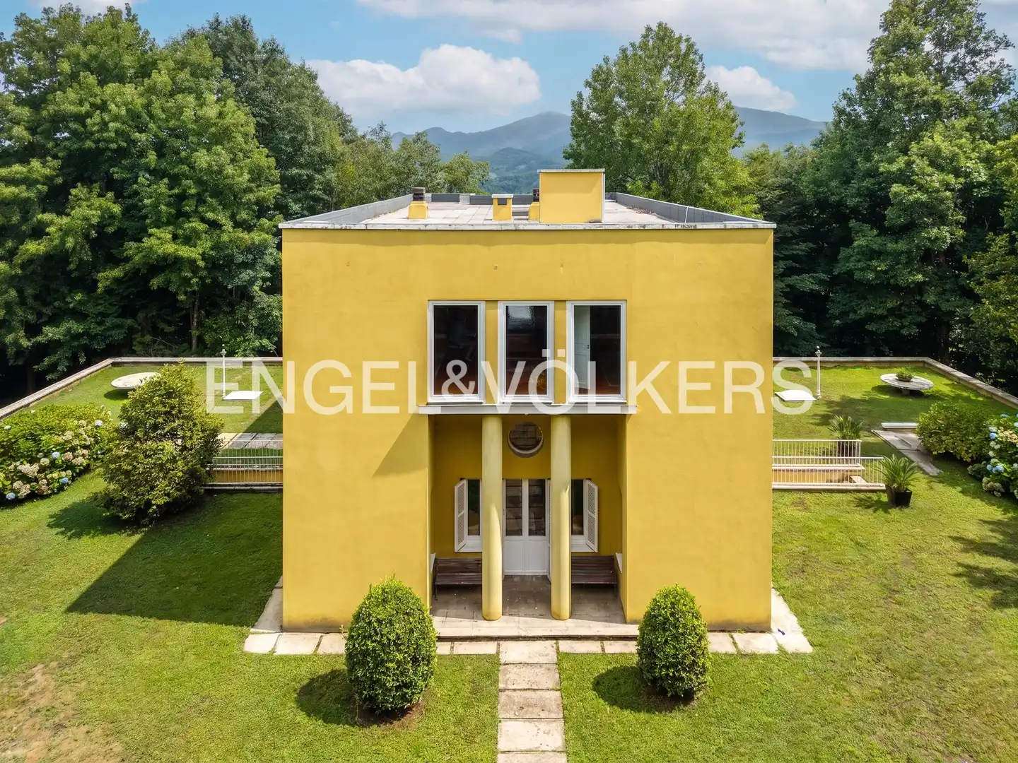 Exterior view of Houses for sale in Andoain  with Air Conditioner, Heating and Private garden