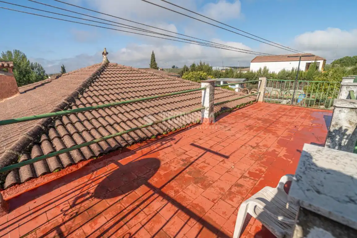 Terrassa de Finca rústica en venda en Linares amb Aire condicionat, Terrassa i Traster