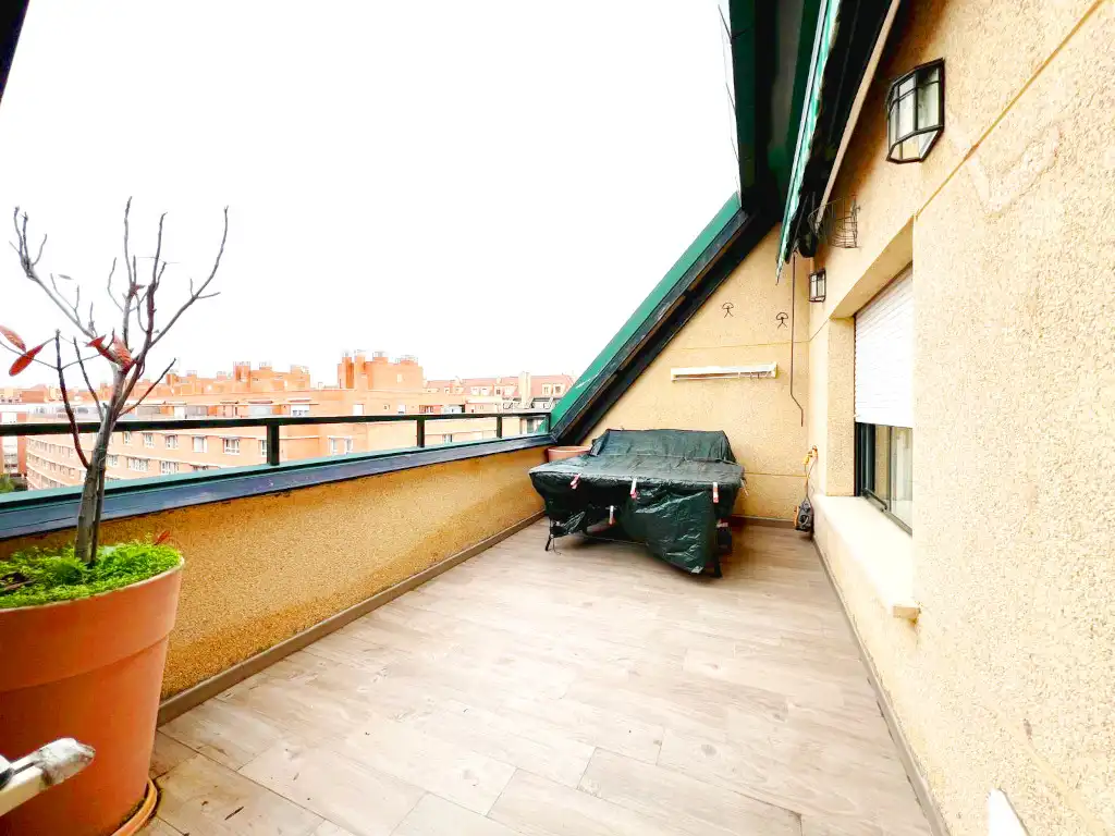 Terrassa de Àtic en venda en Alcalá de Henares amb Aire condicionat, Calefacció i Terrassa
